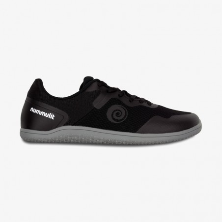 Nummulit Empúries: Minimalist sports shoes. Black color with grey outsole. Barefoot performance and style